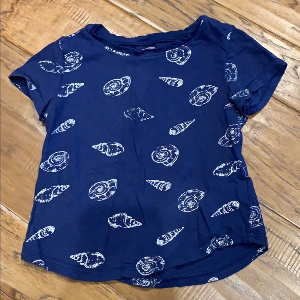 Old Navy Tee